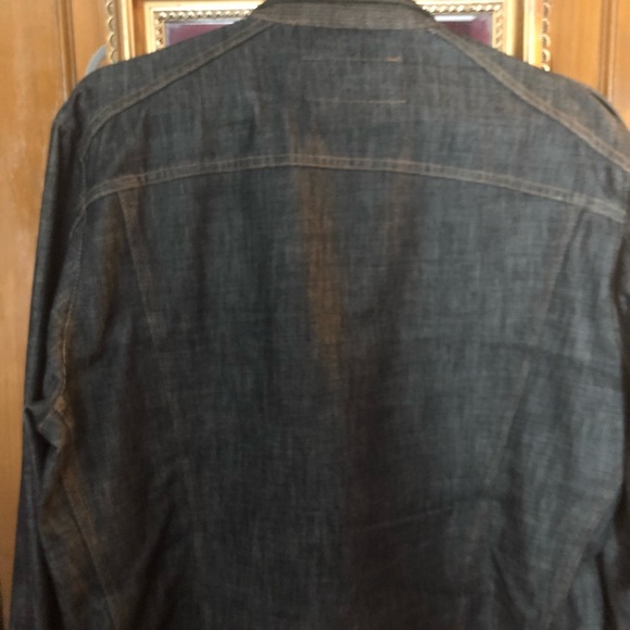 Authentic Gucci Jean Jacket - Picture 4 of 8